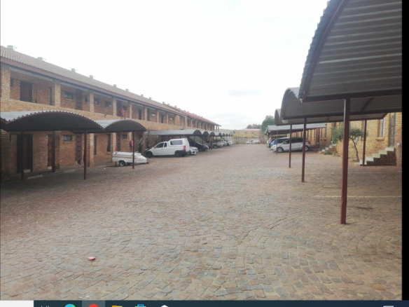 R 499 999 Bond Costs 2 Bedroom Apartment / Flat for Sale in Olievenhoutbosch Centurion, Olievenhoutbosch, Centurion Bedrooms2 Bathrooms1 Garages1