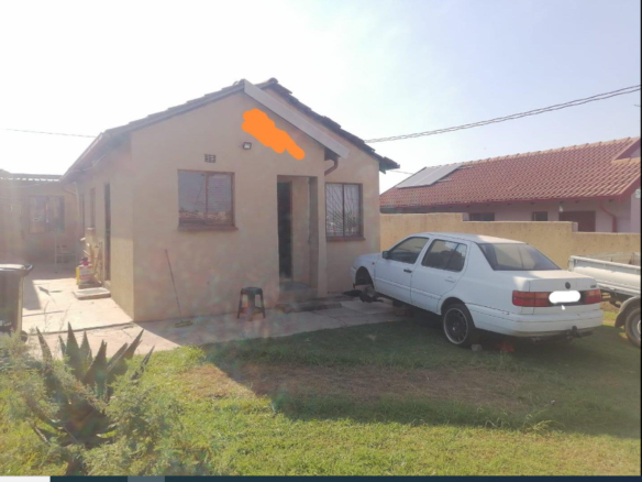 R 800 000 Bond Costs 2 Bedroom House for Sale in Ebony Park Midrand, Ebony Park, Midrand Bedrooms2 Bathrooms1 Garages2