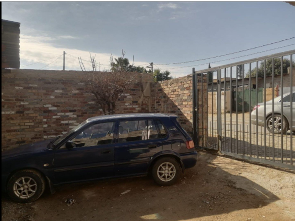 R 700 000 2 Bedroom House for Sale in Diepsloot Midrand, Diepsloot, Midrand Bedrooms2 Bathrooms1