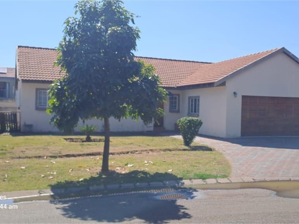 Stunning 3-Bedroom Home Montana, Pretoria