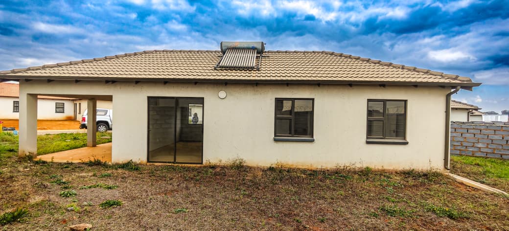 2-Bedroom Home in Secure Ingonyama Lifestyle Estate, Dawn Park