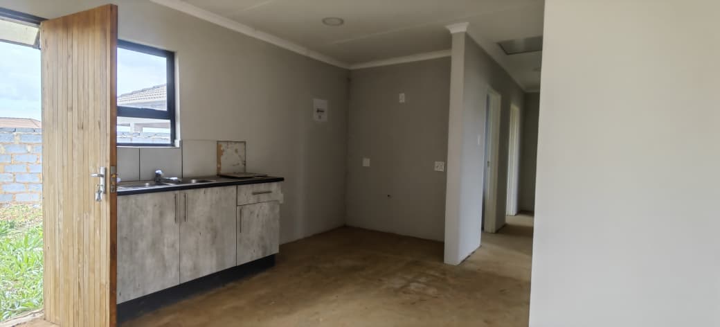 2-Bedroom Home in Secure Ingonyama Lifestyle Estate, Dawn Park