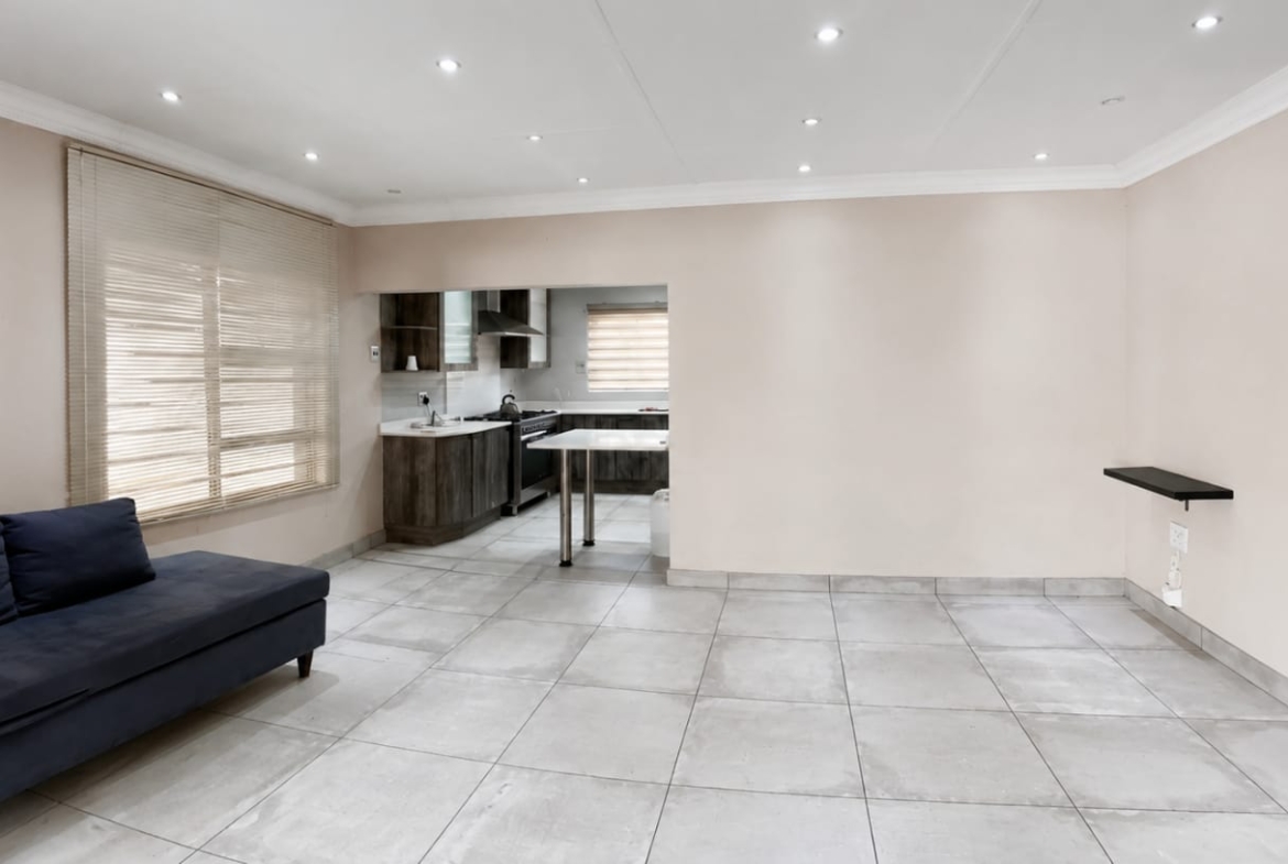 Spacious 3-Bedroom Family Home on a Generous Erf in Comet, Boksburg